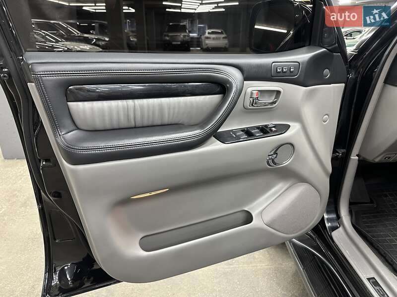 Позашляховик / Кросовер Lexus LX 2007 в Харкові