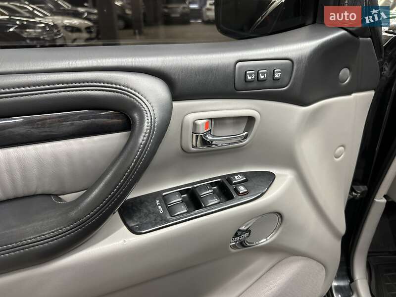 Позашляховик / Кросовер Lexus LX 2007 в Харкові