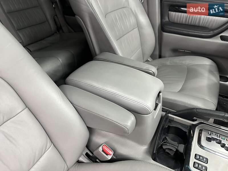 Позашляховик / Кросовер Lexus LX 2007 в Харкові
