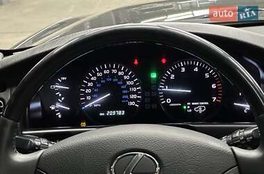 Внедорожник / Кроссовер Lexus LX 2007 в 