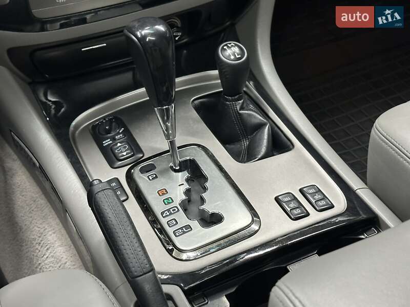 Позашляховик / Кросовер Lexus LX 2007 в Харкові