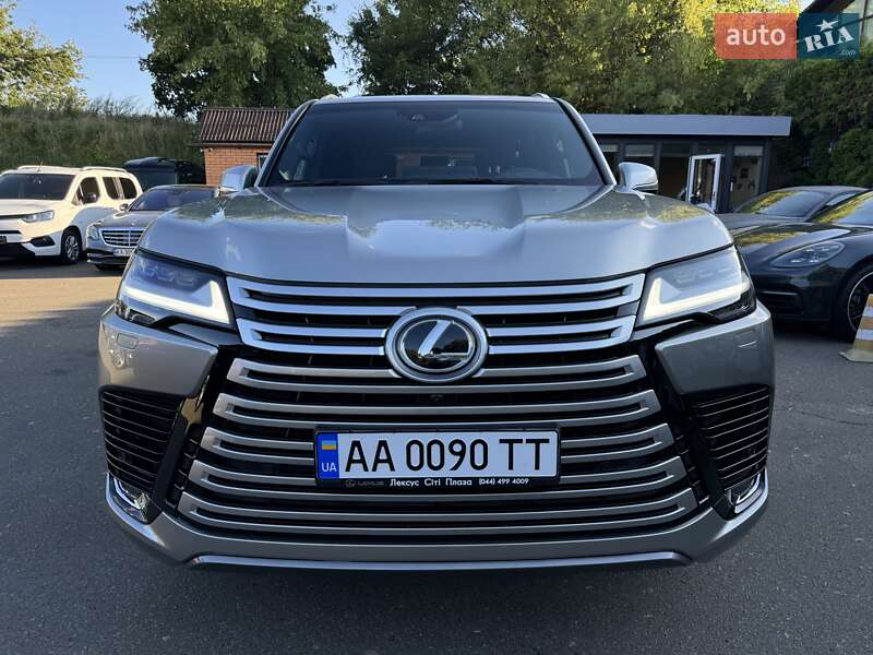 Lexus LX 2022