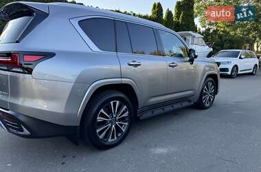 Позашляховик / Кросовер Lexus LX 2022 в 
