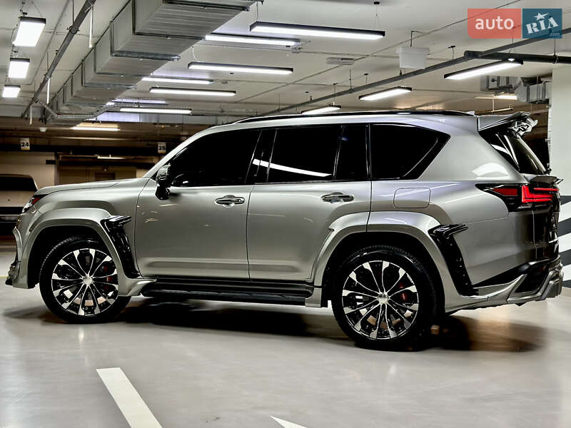 Позашляховик / Кросовер Lexus LX 2022 в Києві