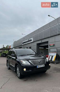 Позашляховик / Кросовер Lexus LX 2008 в 