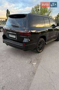 Внедорожник / Кроссовер Lexus LX 2008 в 