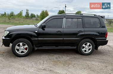 Позашляховик / Кросовер Lexus LX 2005 в 