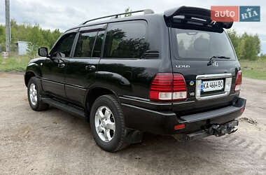 Позашляховик / Кросовер Lexus LX 2005 в 