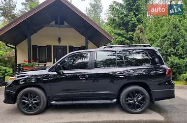 Внедорожник / Кроссовер Lexus LX 2010 в 