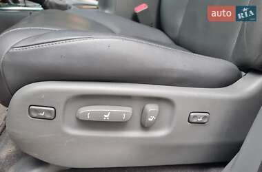 Внедорожник / Кроссовер Lexus LX 2010 в 