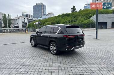 Позашляховик / Кросовер Lexus LX 2022 в 