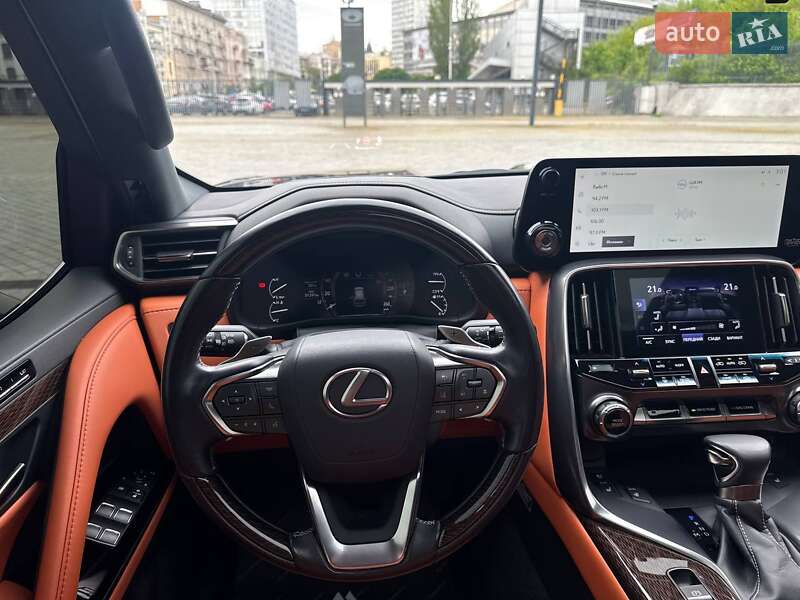 Позашляховик / Кросовер Lexus LX 2022 в Києві