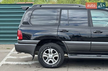 Позашляховик / Кросовер Lexus LX 2004 в 