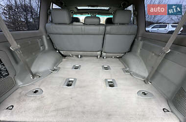 Позашляховик / Кросовер Lexus LX 2004 в 