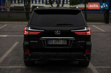 Внедорожник / Кроссовер Lexus LX 2019 в 