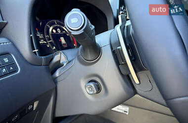 Внедорожник / Кроссовер Lexus LX 2022 в 
