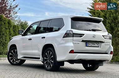 Позашляховик / Кросовер Lexus LX 2020 в 