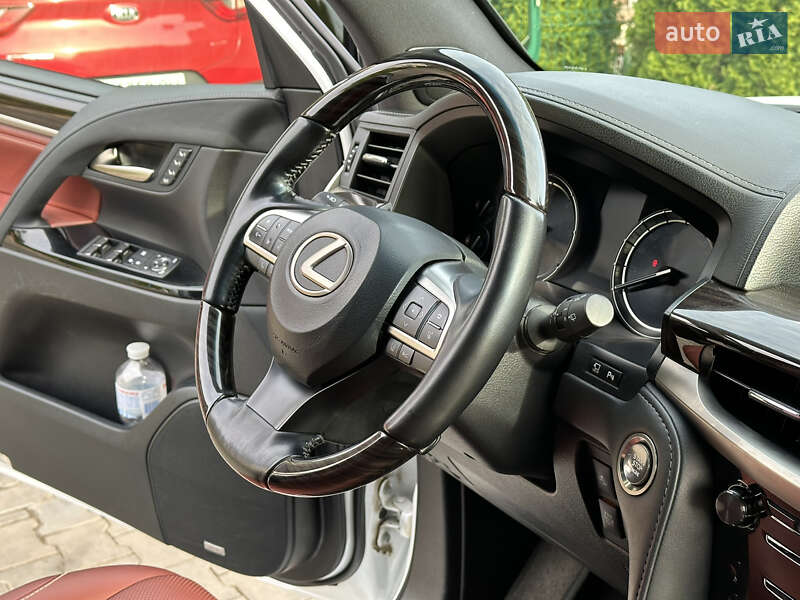 Позашляховик / Кросовер Lexus LX 2020 в Одесі