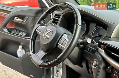 Позашляховик / Кросовер Lexus LX 2020 в 