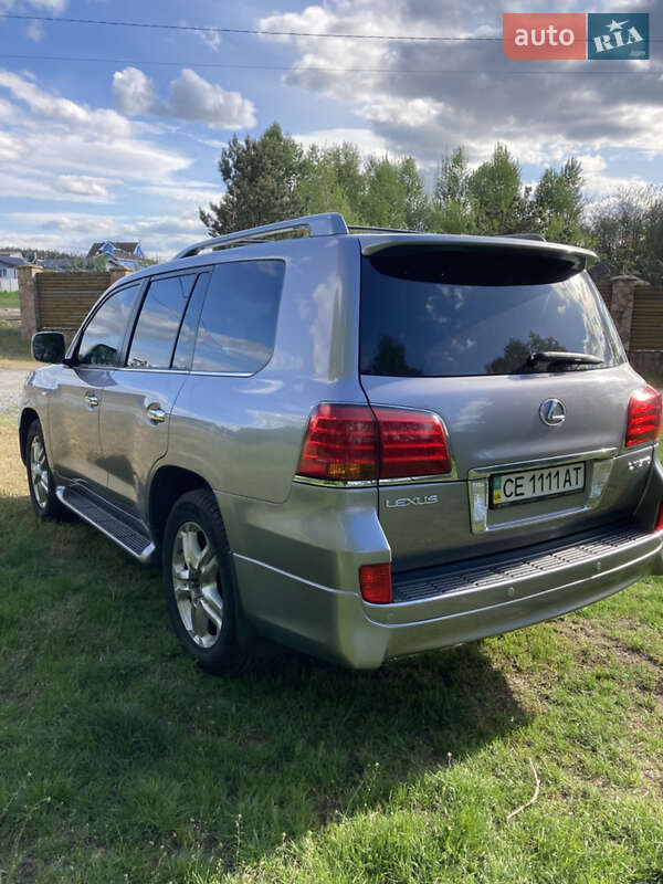 Внедорожник / Кроссовер Lexus LX 2011 в Киеве