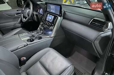 Внедорожник / Кроссовер Lexus LX 2023 в 