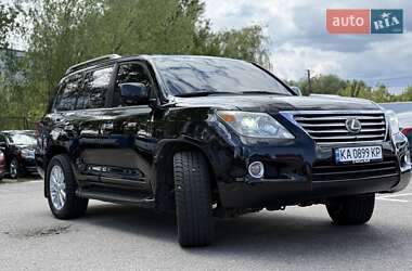 Позашляховик / Кросовер Lexus LX 2009 в 