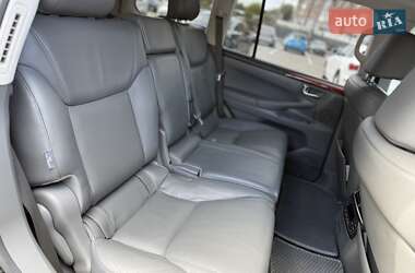 Позашляховик / Кросовер Lexus LX 2009 в 