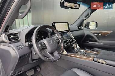 Внедорожник / Кроссовер Lexus LX 2021 в 