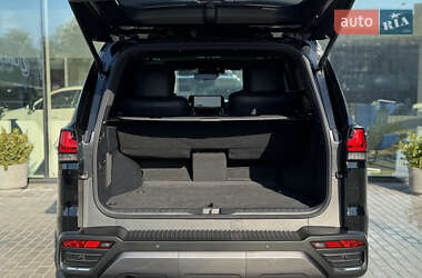 Внедорожник / Кроссовер Lexus LX 2021 в 