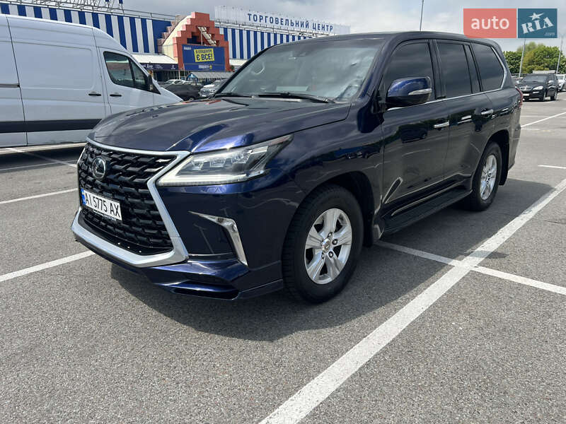 Внедорожник / Кроссовер Lexus LX 2016 в Киеве