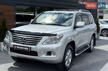 Позашляховик / Кросовер Lexus LX 2010 в Рівному