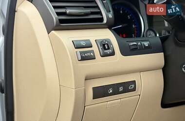 Внедорожник / Кроссовер Lexus LX 2010 в 