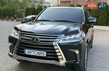 Позашляховик / Кросовер Lexus LX 2017 в 