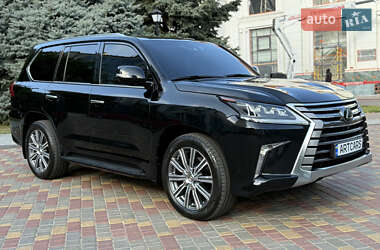 Позашляховик / Кросовер Lexus LX 2017 в 