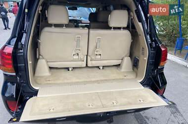 Внедорожник / Кроссовер Lexus LX 2010 в 