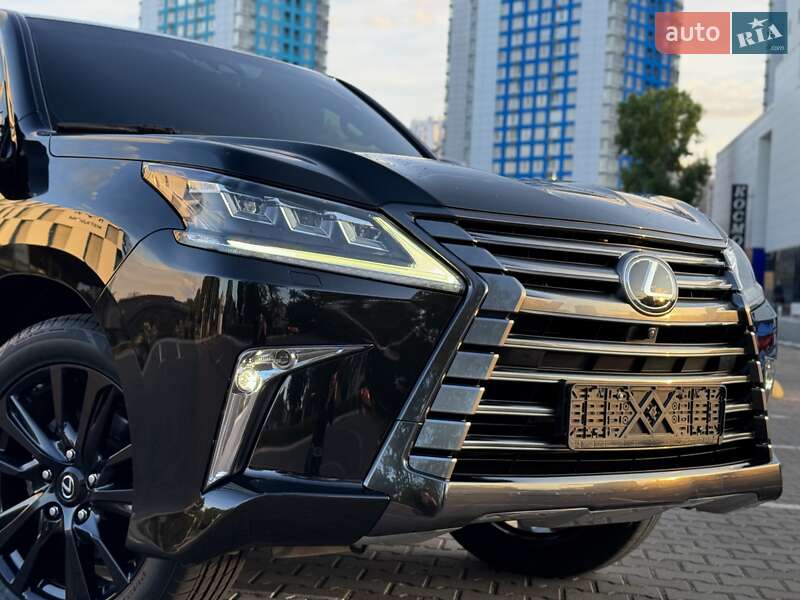 Внедорожник / Кроссовер Lexus LX 2017 в Одессе