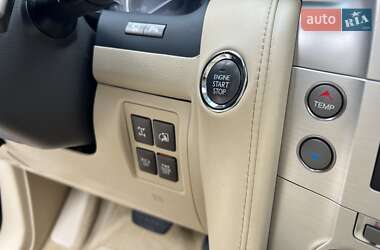 Внедорожник / Кроссовер Lexus LX 2012 в 