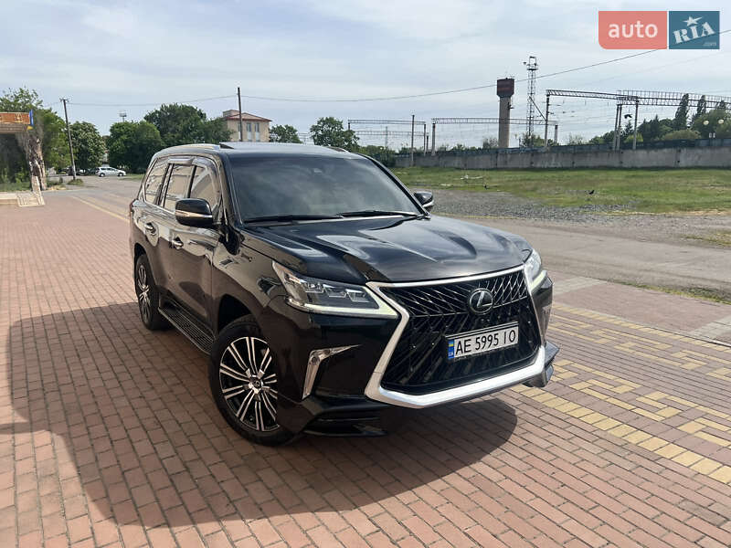 Позашляховик / Кросовер Lexus LX 2019 в Києві