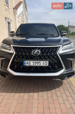 Внедорожник / Кроссовер Lexus LX 2019 в 