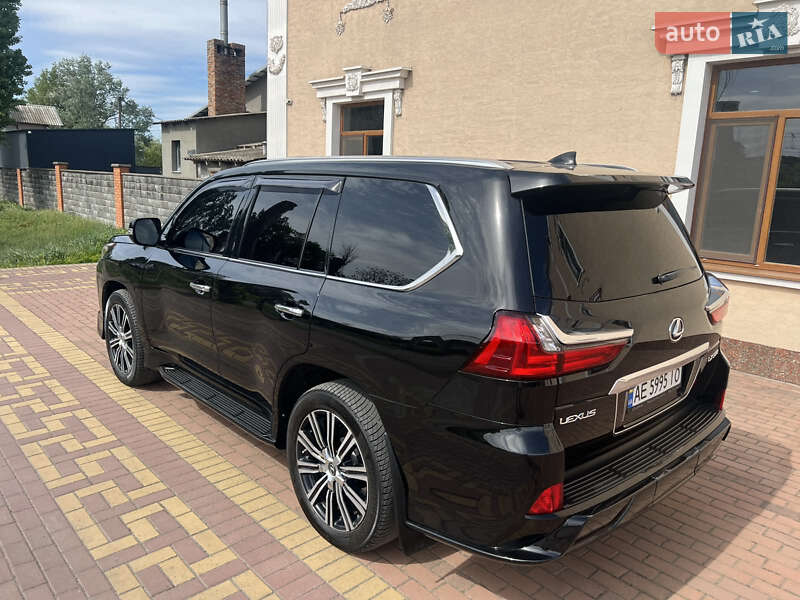 Позашляховик / Кросовер Lexus LX 2019 в Києві
