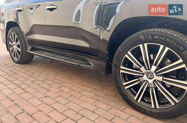Внедорожник / Кроссовер Lexus LX 2019 в 