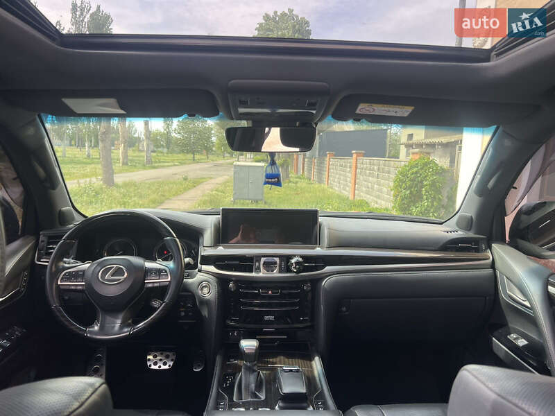 Внедорожник / Кроссовер Lexus LX 2019 в Киеве