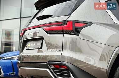 Внедорожник / Кроссовер Lexus LX 2022 в 