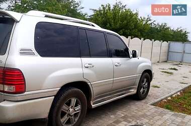 Внедорожник / Кроссовер Lexus LX 2006 в 