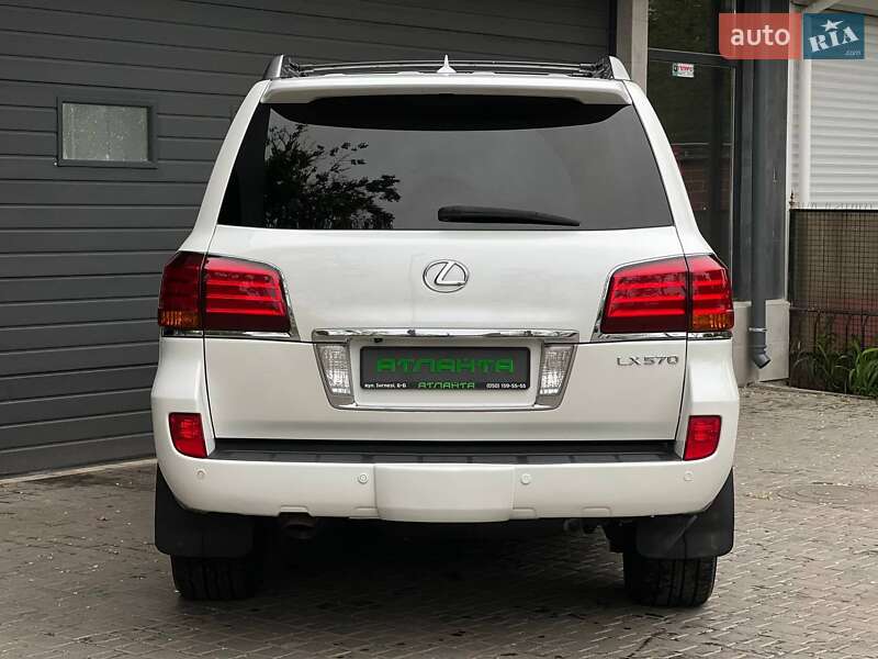 Внедорожник / Кроссовер Lexus LX 2011 в Одессе