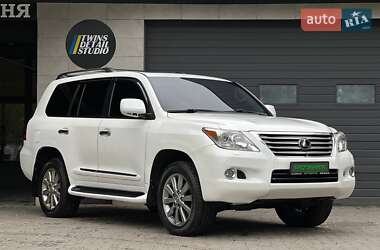 Lexus LX 2011 Lexus LX 2011