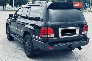 Позашляховик / Кросовер Lexus LX 2006 в 