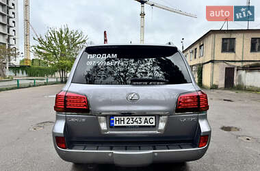 Позашляховик / Кросовер Lexus LX 2008 в 