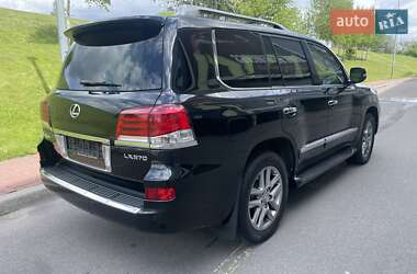Внедорожник / Кроссовер Lexus LX 2012 в 