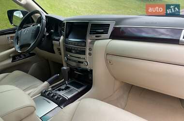 Внедорожник / Кроссовер Lexus LX 2012 в 